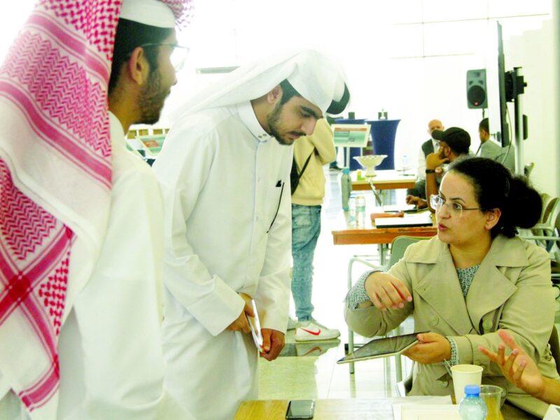 جامعة قطر تطور المهارات اللغوية للطلاب